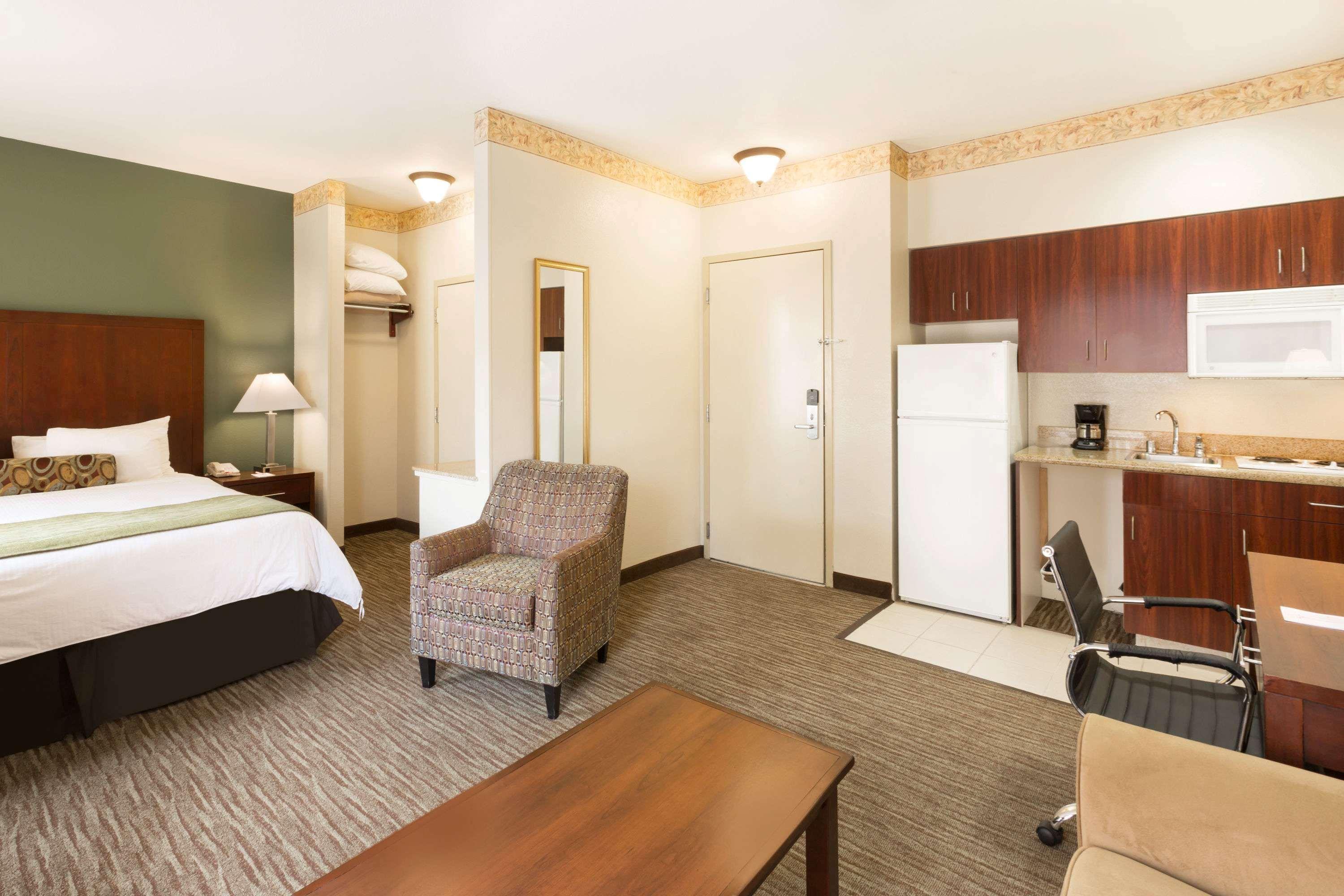 Hawthorn Suites By Wyndham Rancho Cordova/Folsom Eksteriør billede